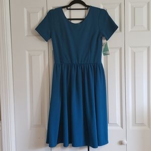 Honey and Lace Malibu Dress with pockets Medium NW